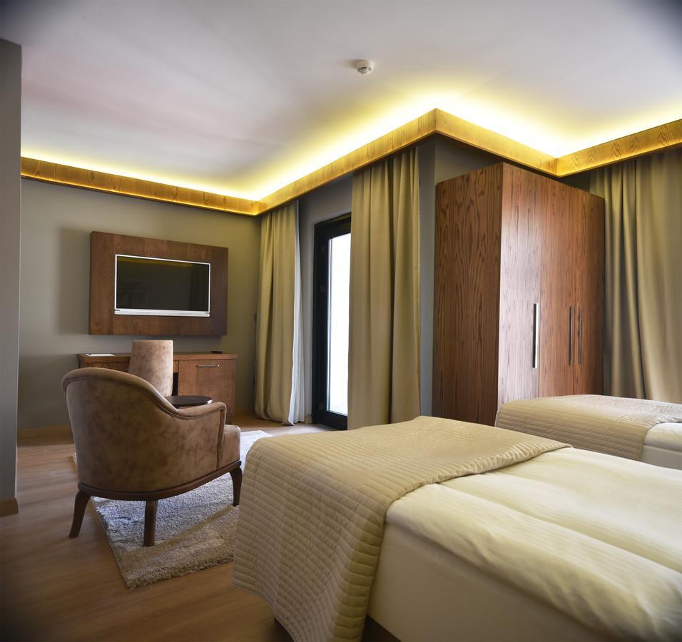 The Elegant Hotel Istanbul Eksteriør bilde